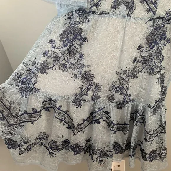 BCBGMaxAzria Blue and White Floral Mini Dress - Picture 3 of 15